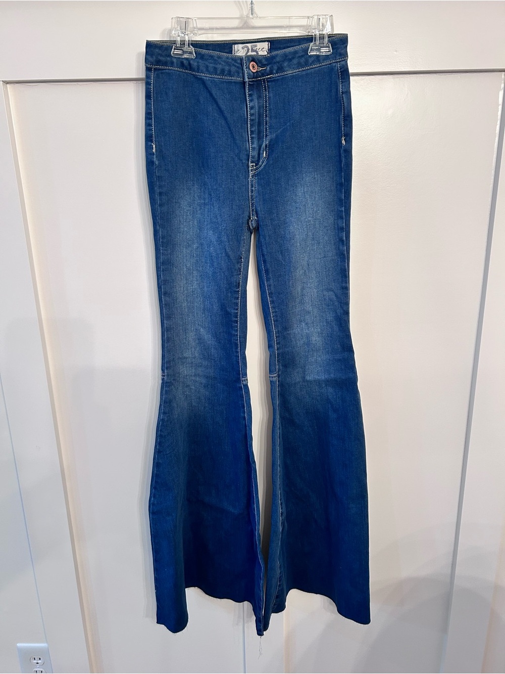 Free People Just Float On Flare Jeans in a dark blue bell bottoms size 25